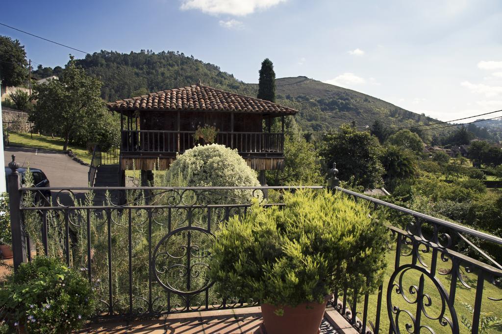 Отель Casa De Aldea La Pumariega Касес Экстерьер фото